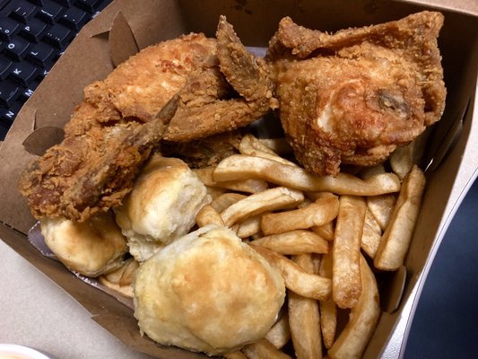 Beach Road Fish House & Chicken Dinners by null