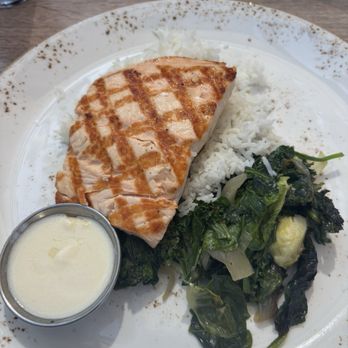 Ketch Grill & Taps - Salad Near Me - San Diego, California