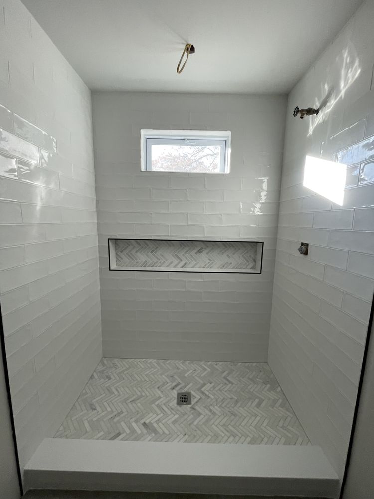 Slide of Vasquez Remodeling DMV