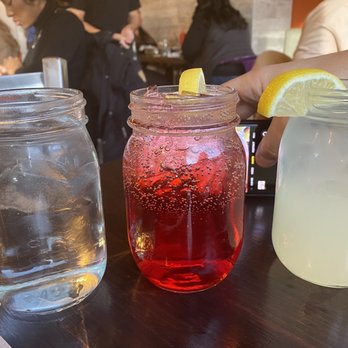 The Committed Pig - Cranberry spritzer and lemonade - American Near Me - Summit, New Jersey