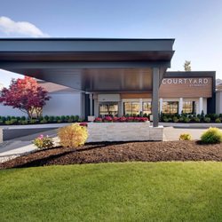 Courtyard by Marriott Detroit Southfield - Entrance