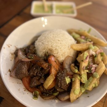 Picante - Lomo Saltado - Peruvian Near Me - Ontario, California Picante - Lomo Saltado - Peruvian Near Me - Ontario, California