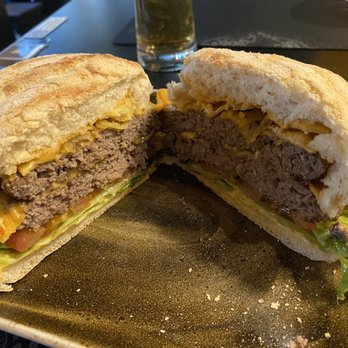 Peter Pane - Burgers Near Me - Berlin, BE Peter Pane - Burgers Near Me - Berlin, BE