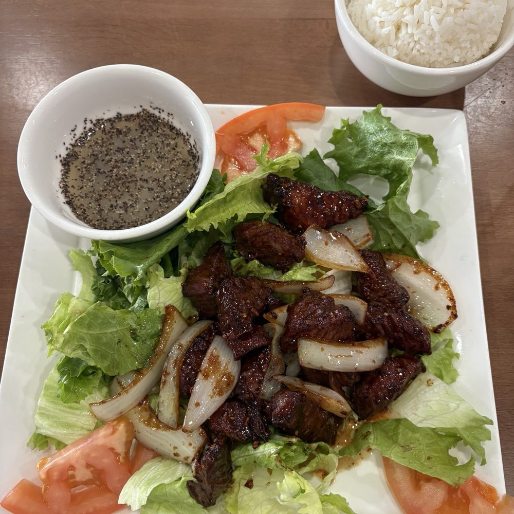 Saigon Quan - Bo Luc Lac - Shaken Beef - Chinese Near Me - Austin, Texas Saigon Quan - Bo Luc Lac - Shaken Beef - Chinese Near Me - Austin, Texas