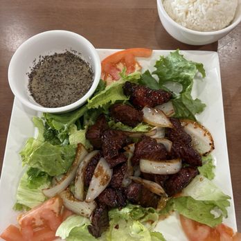 Saigon Quan - Bo Luc Lac - Shaken Beef - Chinese Near Me - Austin, Texas