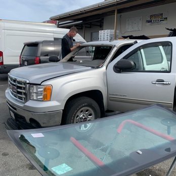 Done Right Auto Glass - Quality installations where you park - Auto Glass Services Near Me - Tewksbury, Massachusetts Done Right Auto Glass - Quality installations where you park - Auto Glass Services Near Me - Tewksbury, Massachusetts