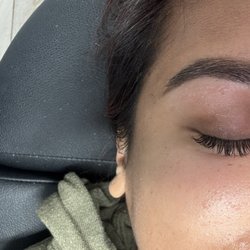 Brows & Beauty Lounge