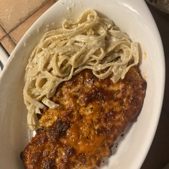 Giovanni's Ristorante - Italian Near Me - Miami, Florida
