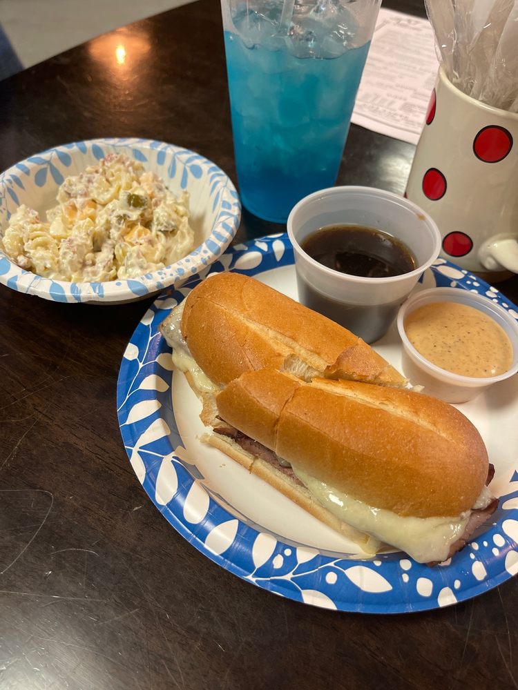 THE STOCKYARD Updated October 2024 24 E Church St, Headland