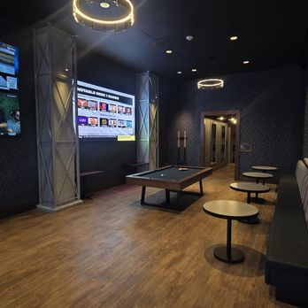 The Owners Box - Sports Bars Near Me - Dallas, Texas The Owners Box - Sports Bars Near Me - Dallas, Texas