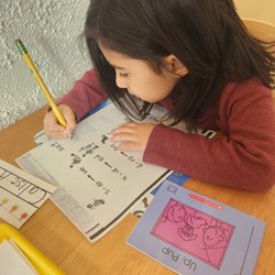 Little Explorers Montessori - Early readers.