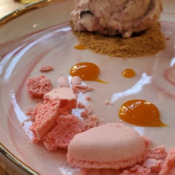 A La Mousse - Mango Mousse & Tea - Desserts Near Me - Philadelphia, Pennsylvania A La Mousse - Mango Mousse & Tea - Desserts Near Me - Philadelphia, Pennsylvania