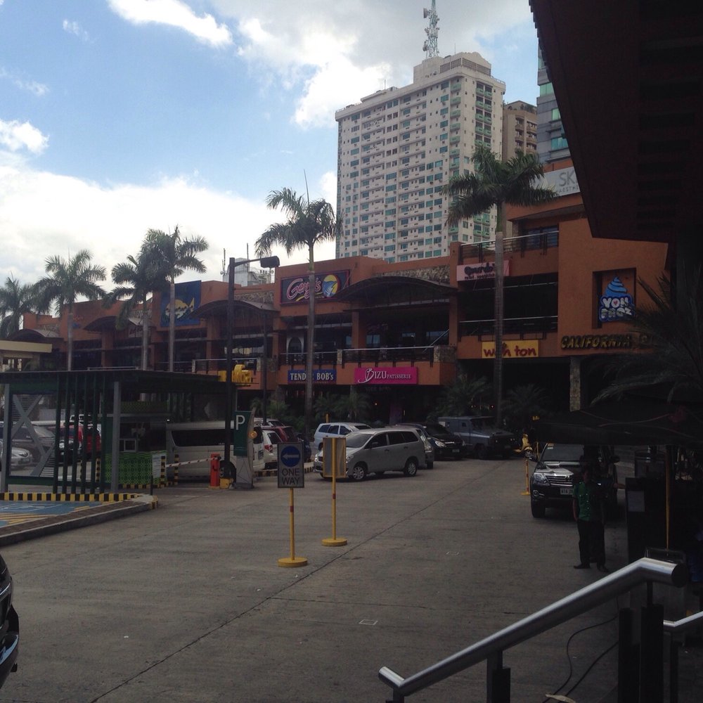 Promenade - Restaurants Near Me - San Juan, NCR