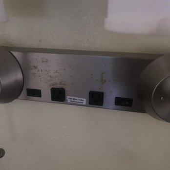 Compass Cove Resort - Light fixture that is nasty ..and some of them did even work .. there are switches on the wall for the lights but none of them actually work - Resorts Near Me - Myrtle Beach, South Carolina