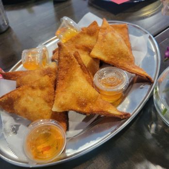 Lucky Noodles - Jalapeño crab cheese wonton - Thai Near Me - Denver, Colorado