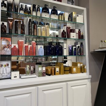 Goldwaves Salon - Inside - Hair Extensions Near Me - Fort Worth, Texas