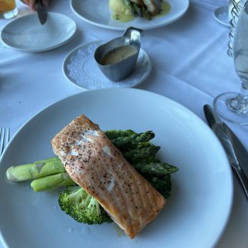 Oscar's Oceanside - Salmon with tarragon sauce on the side - Seafood Near Me - Virginia Beach, Virginia