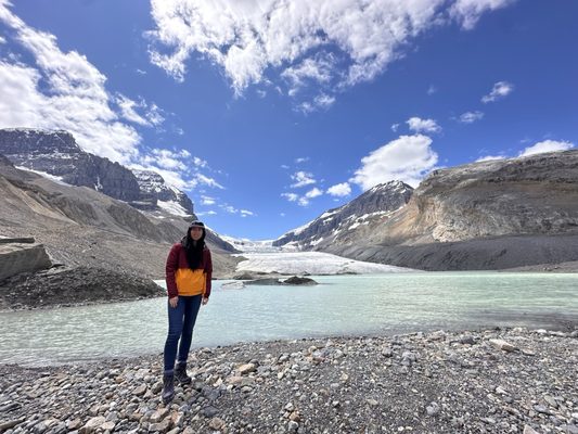 Columbia Icefield by null