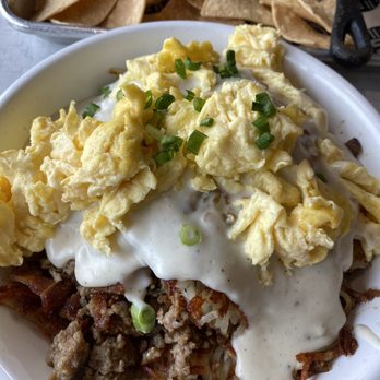 Mad Eats - Stuffed Hash Browns - Desserts Near Me - Owasso, Oklahoma