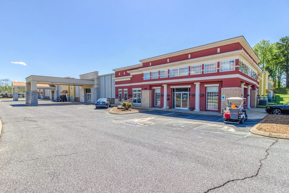 SNAPBOX SELF STORAGE Updated October 2024 17 Photos 1411 Audubon