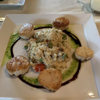 Jarrettown Hotel - Delectable Scallops - Italian Near Me - Dresher, Pennsylvania Jarrettown Hotel - Delectable Scallops - Italian Near Me - Dresher, Pennsylvania