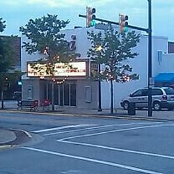 Capri Theatre