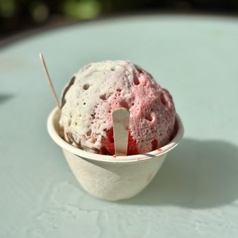 Ululani's Hawaiian Shave Ice - Root beer and cherry with snow cap - Desserts Near Me - Honolulu, Hawaii Ululani's Hawaiian Shave Ice - Root beer and cherry with snow cap - Desserts Near Me - Honolulu, Hawaii
