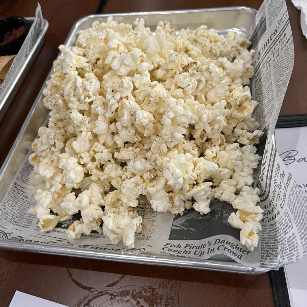 Crafthouse North - Amazing truffle popcorn - Beer Bar Near Me - Mount Pleasant, South Carolina