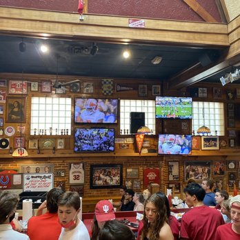 BuffaLouie's - Great atmosphere with plenty of televisions and IU memorabilia. - Chicken Wings Near Me - Bloomington, Indiana