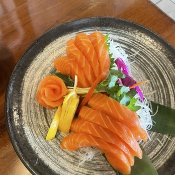 Toro Sushi - Salmon Sashimi - Sushi Bars Near Me - Winchester, California Toro Sushi - Salmon Sashimi - Sushi Bars Near Me - Winchester, California