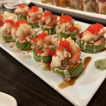 Star Sushi & Bar - Red lobster roll - Ramen Near Me - Seattle, Washington Star Sushi & Bar - Red lobster roll - Ramen Near Me - Seattle, Washington