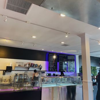 BlendzUP - staff was super friendly and helpful. also love the purple lights! - Acai Bowls Near Me - Redondo Beach, California