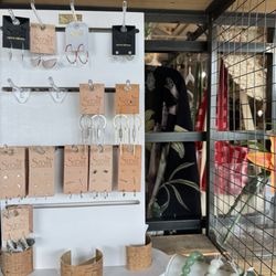 Hyams Garden & Accent Store