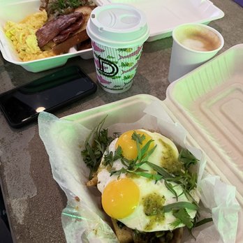Daps Breakfast & Imbibe - Mushroom toast + an extra  Spinach & Mushroom Breakfast Plate - Breakfast & Brunch Near Me - Charleston, South Carolina