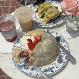 nutella crepe & breakfast tacos, strawberry lemonade & an iced vanilla chai nutella crepe & breakfast tacos, strawberry lemonade & an iced vanilla chai