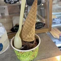 choco ice cream with oreo topping choco ice cream with oreo topping