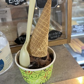 Caribe Hilton - choco ice cream with oreo topping - Hotels Near Me - San Juan, Puerto Rico Caribe Hilton - choco ice cream with oreo topping - Hotels Near Me - San Juan, Puerto Rico