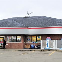 Speedway - ice, wood, washer, and propane outside