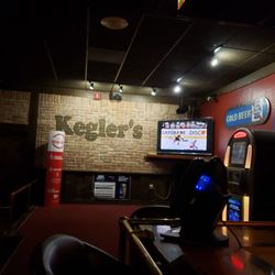 Kegler's Den - Tv and juke box.