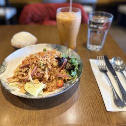 JaydSiri Thai Bistro - Yum Woon Sen