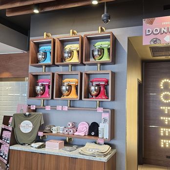Stan's Donuts & Coffee - Donuts Near Me - Rosemont, Illinois Stan's Donuts & Coffee - Donuts Near Me - Rosemont, Illinois
