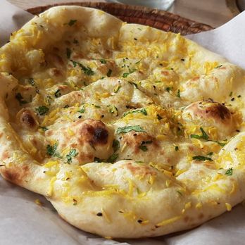 Pakwan Restaurant - Garlic Naan - Halal Near Me - San Francisco, California