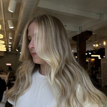 Kellyn Justice - Salon Lofts - Hair Salons Near Me - Indianapolis, Indiana Kellyn Justice - Salon Lofts - Hair Salons Near Me - Indianapolis, Indiana