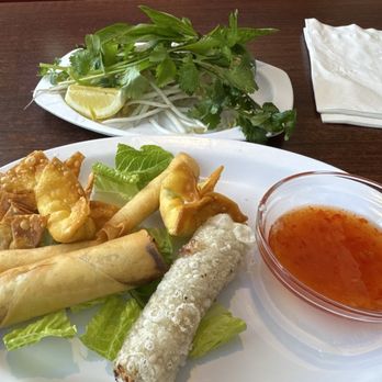Phuong Vietnamese Restaurant - Appetizer sampler - Vietnamese Near Me - North Charleston, South Carolina