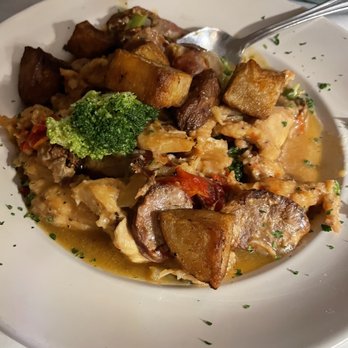 Eric's Italian Bistro - Boneless chicken scarpariello alla Eric - Italian Near Me - Mineola, New York
