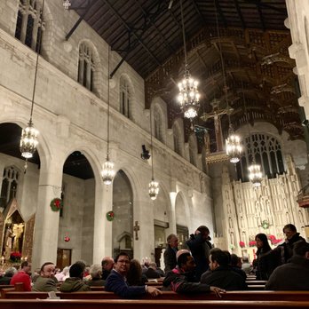 St. Luke's Episcopal Church - Sanctuary on Christmas Eve 2018 - Churches Near Me - Evanston, Illinois St. Luke's Episcopal Church - Sanctuary on Christmas Eve 2018 - Churches Near Me - Evanston, Illinois