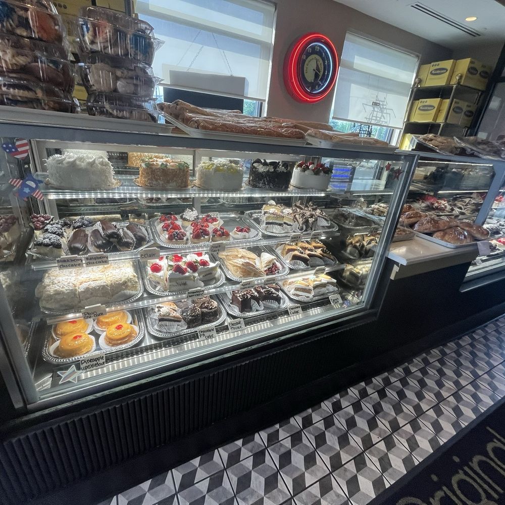The Golden Eagle Diner - Many desserts - Breakfast & Brunch Near Me - Bristol, Pennsylvania The Golden Eagle Diner - Many desserts - Breakfast & Brunch Near Me - Bristol, Pennsylvania
