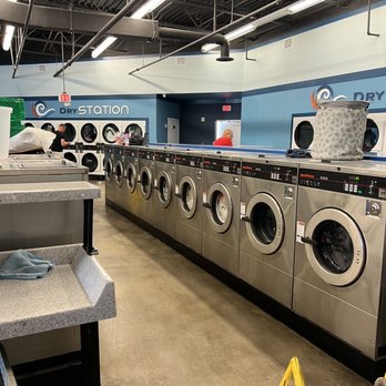 The Laundry Room - Washers - Laundromat Near Me - Orlando, Florida The Laundry Room - Washers - Laundromat Near Me - Orlando, Florida