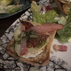 Il Colosseo - Goat cheese bruschetta