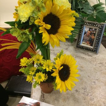 Flower Me Florist - Florists Near Me - San Antonio, Texas